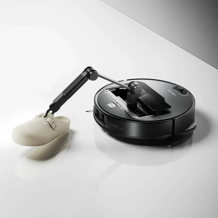 جارو رباتیک روبوراک مدل Roborock Saros Z70 با بازوی متحرک